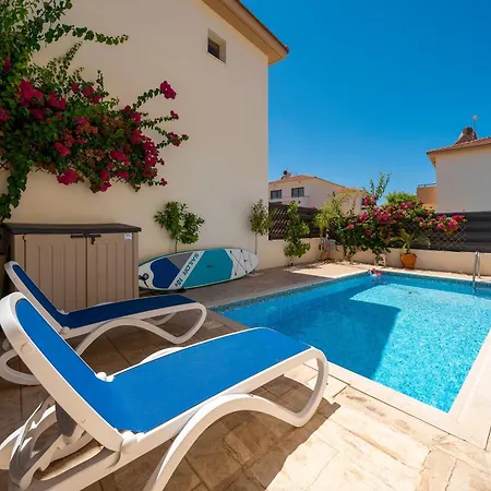 Anna-maria 3 Bedroom Villa