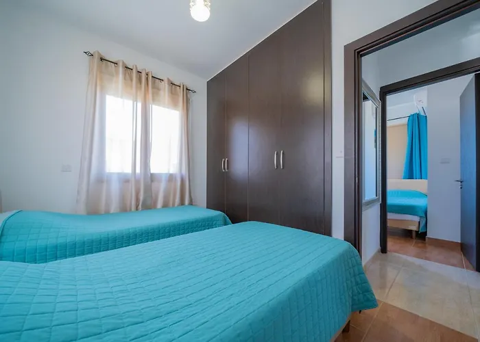 Anna-maria 3 Bedroom Vila