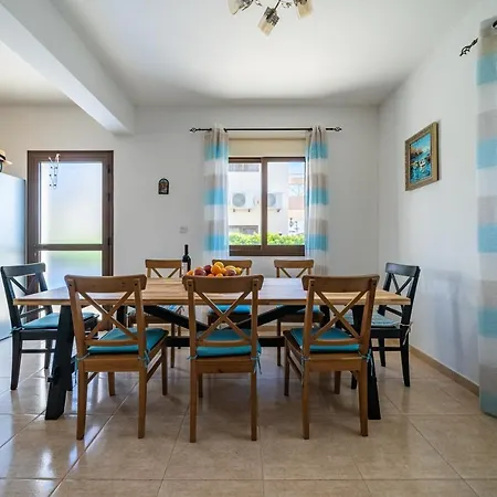 فيلة Anna-maria 3 Bedroom *