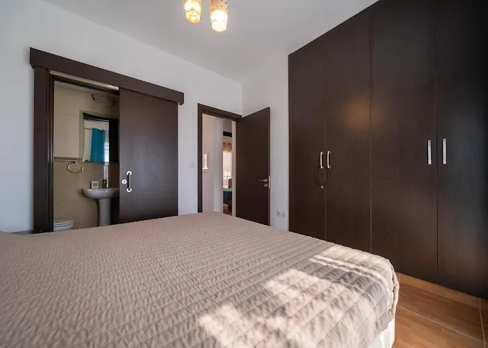 Villa Anna-maria 3 Bedroom *